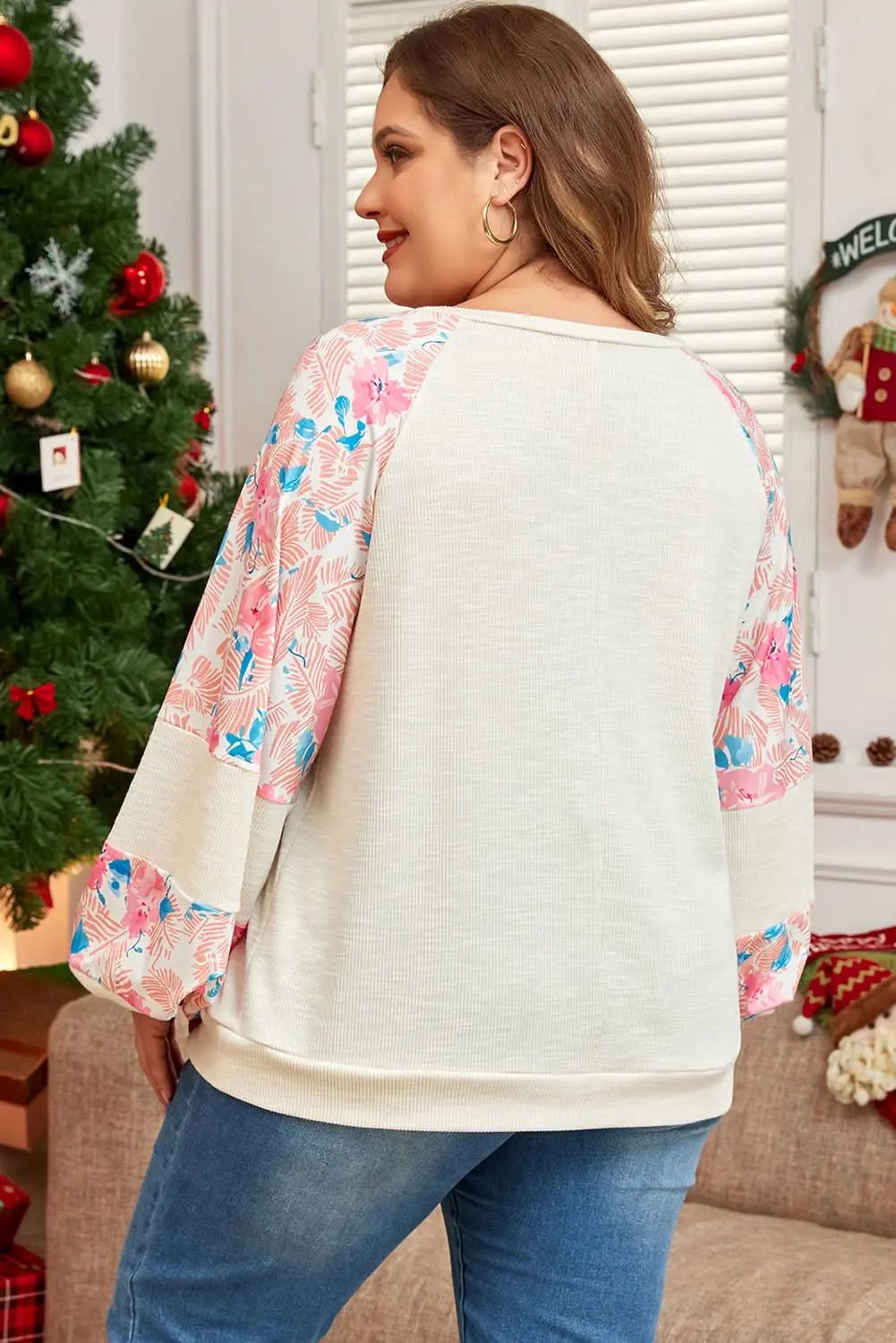Plus-size apricot floral top - Love Salve